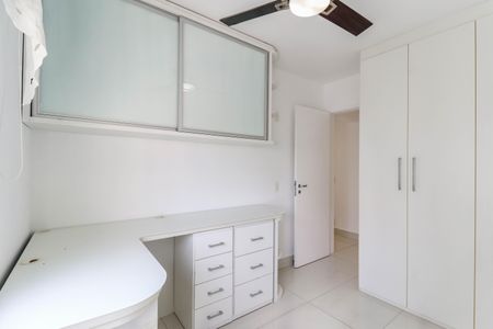 Apartamento para alugar com 133m², 3 quartos e 2 vagasQuarto