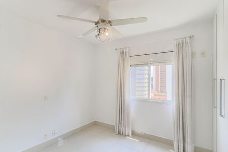 Apartamento para alugar com 133m², 3 quartos e 2 vagasSuíte 2