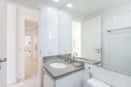 Apartamento para alugar com 133m², 3 quartos e 2 vagasBanheiro da Suíte 2