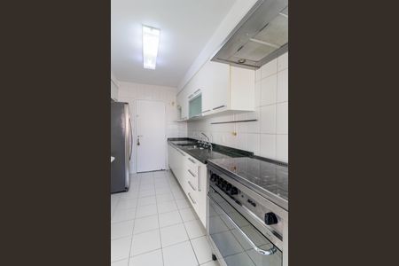 Apartamento para alugar com 133m², 3 quartos e 2 vagasCozinha