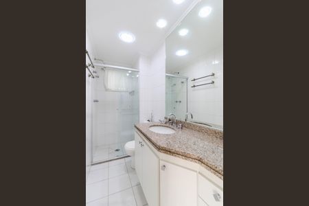 Apartamento para alugar com 133m², 3 quartos e 2 vagasBanheiro Social