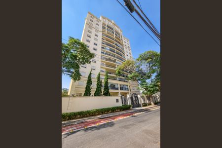 Apartamento para alugar com 133m², 3 quartos e 2 vagasFachada