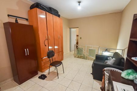 Casa à venda com 292m², 4 quartos e 8 vagas Casa à venda com 292m², 4 quartos e 8 vagasHall dos quartos