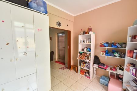 Casa à venda com 292m², 4 quartos e 8 vagas Casa à venda com 292m², 4 quartos e 8 vagasSala de tv