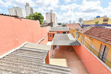 Casa à venda com 292m², 4 quartos e 8 vagas Casa à venda com 292m², 4 quartos e 8 vagasVaranda da suíte