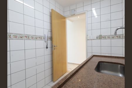 Apartamento para alugar com 60m², 2 quartos e 2 vagasCozinha