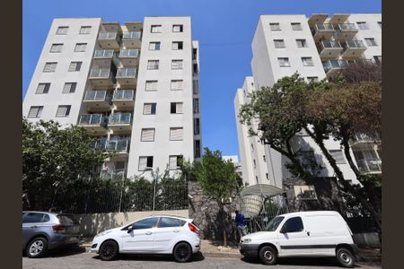 Apartamento para alugar com 60m², 2 quartos e 2 vagasFachada