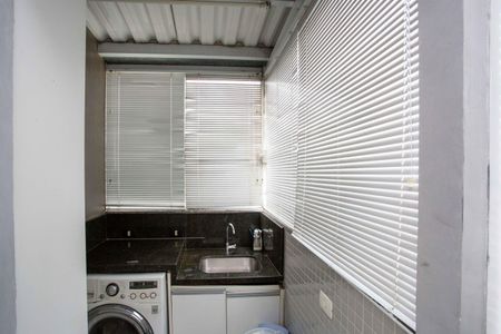 Apartamento à venda com 120m², 3 quartos e 1 vagaÁrea de Serviço