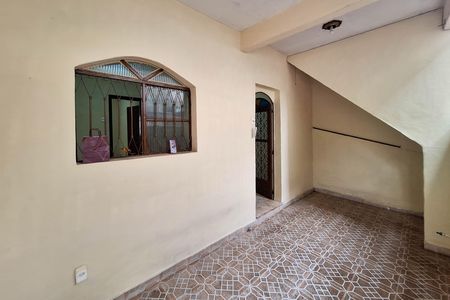 Casa para alugar com 90m², 2 quartos e sem vaga Casa para alugar com 90m², 2 quartos e sem vagaQuintal