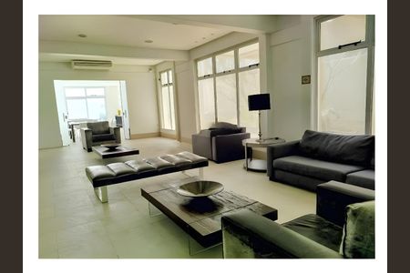 Apartamento para alugar com 250m², 3 quartos e 4 vagas