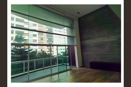 Apartamento para alugar com 250m², 3 quartos e 4 vagas