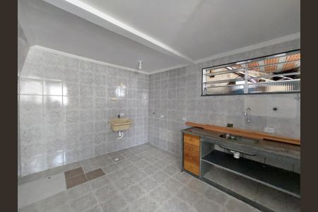 Casa para alugar com 50m², 1 quarto e 2 vagas Casa para alugar com 50m², 1 quarto e 2 vagasCozinha