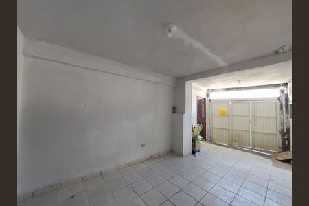 Casa para alugar com 50m², 1 quarto e 2 vagas Casa para alugar com 50m², 1 quarto e 2 vagasGaragem