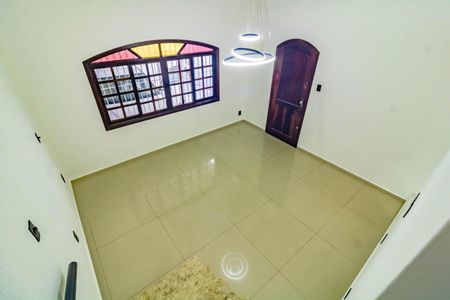 Casa à venda com 130m², 3 quartos e 2 vagas