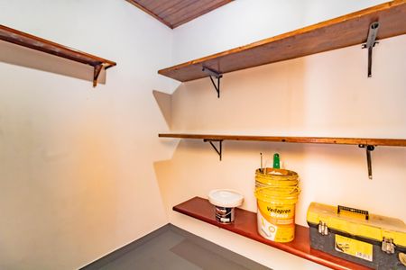 Casa à venda com 130m², 3 quartos e 2 vagas