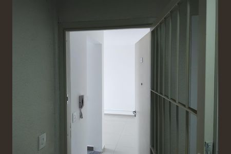 Apartamento à venda com 45m², 2 quartos e 1 vaga Apartamento à venda com 45m², 2 quartos e 1 vagaCorredor