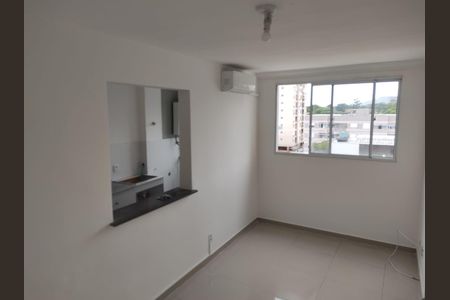 Sala de apartamento à venda com 2 quartos, 45m² em Partenon, Porto Alegre