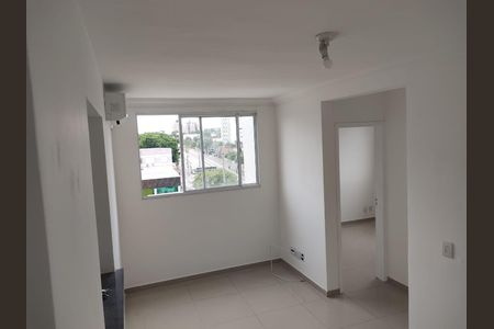 Apartamento à venda com 45m², 2 quartos e 1 vaga Apartamento à venda com 45m², 2 quartos e 1 vagaSala