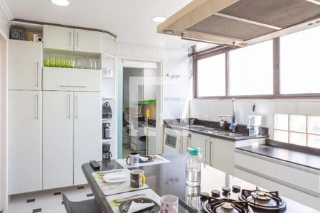 Apartamento à venda com 160m², 3 quartos e 1 vaga Apartamento à venda com 160m², 3 quartos e 1 vagaCozinha