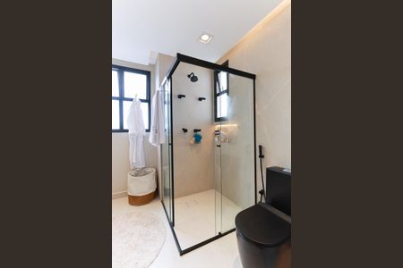 Apartamento à venda com 105m², 2 quartos e 2 vagas Apartamento à venda com 105m², 2 quartos e 2 vagasBanheiro