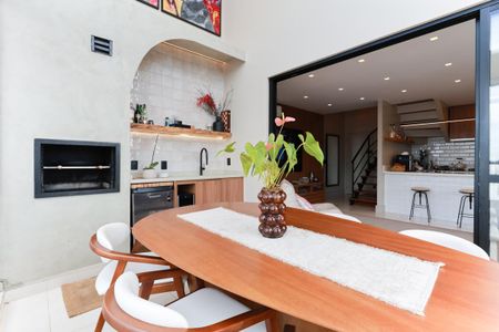 Varanda gourmet de apartamento para alugar com 2 quartos, 105m² em Santa Teresinha, São Paulo