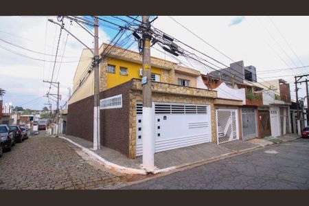 Casa para alugar com 180m², 2 quartos e 2 vagas