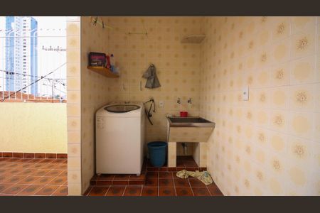 Casa para alugar com 180m², 2 quartos e 2 vagas