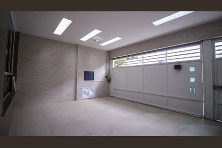 Casa para alugar com 180m², 2 quartos e 2 vagas