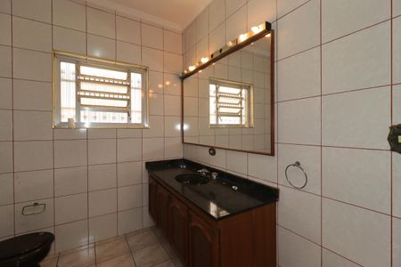 Casa para alugar com 400m², 3 quartos e 4 vagasBanheiro da Suíte 3