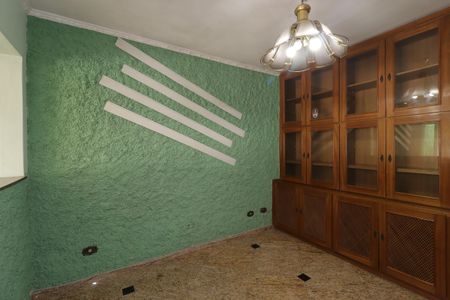 Casa para alugar com 400m², 3 quartos e 4 vagasEscritório