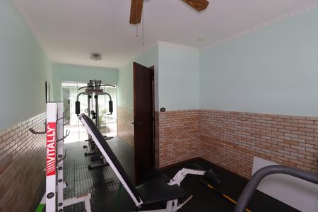 Casa para alugar com 400m², 3 quartos e 4 vagasAcademia