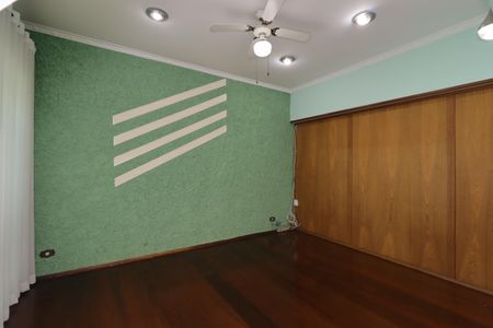 Casa para alugar com 400m², 3 quartos e 4 vagasSala de TV