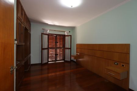 Casa para alugar com 400m², 3 quartos e 4 vagasSuíte 2