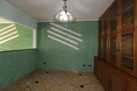 Casa para alugar com 400m², 3 quartos e 4 vagasEscritório