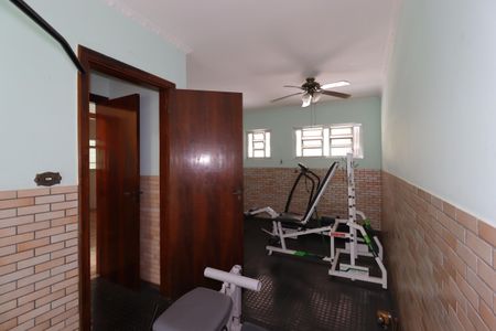 Casa para alugar com 400m², 3 quartos e 4 vagasAcademia