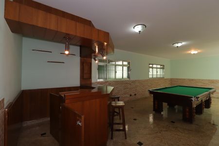 Casa para alugar com 400m², 3 quartos e 4 vagasSalão de Jogos