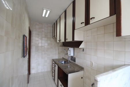 Apartamento para alugar com 55m², 2 quartos e 1 vagaCozinha