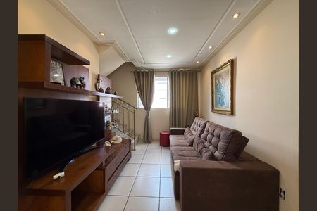 Apartamento à venda com 3 quartos, 176m² em Itamarati, Belo Horizonte