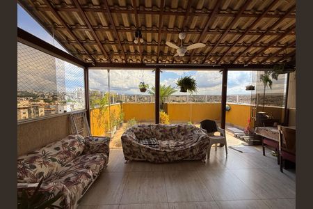 Apartamento à venda com 176m², 3 quartos e 2 vagas