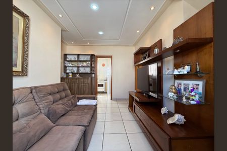 Apartamento à venda com 3 quartos, 176m² em Itamarati, Belo Horizonte