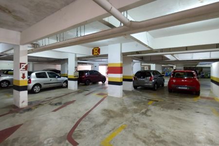 Apartamento para alugar com 52m², 1 quarto e 1 vaga Apartamento para alugar com 52m², 1 quarto e 1 vagaGaragem