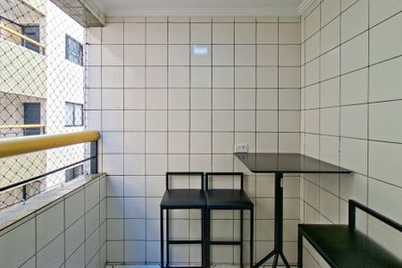 Apartamento para alugar com 52m², 1 quarto e 1 vaga Apartamento para alugar com 52m², 1 quarto e 1 vagaSacada