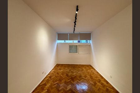 Sala/quarto de apartamento para alugar com 1 quarto, 24m² em Botafogo, Rio de Janeiro