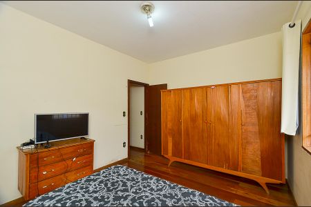 Casa à venda com 200m², 4 quartos e 3 vagas