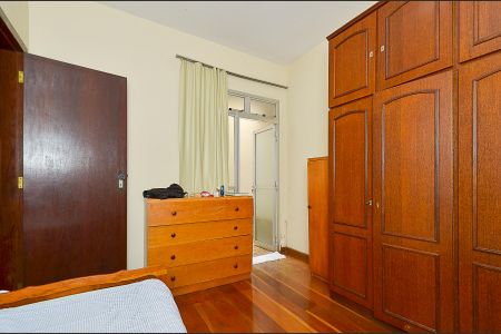 Casa à venda com 200m², 4 quartos e 3 vagas