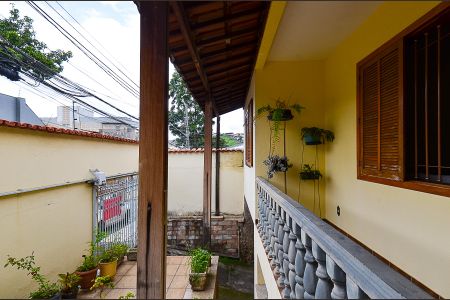 Casa à venda com 200m², 4 quartos e 3 vagas