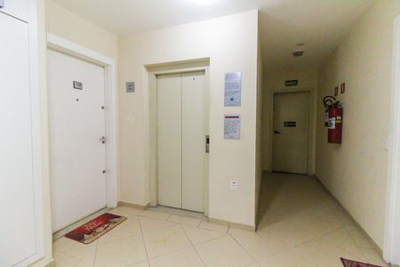 Apartamento para alugar com 57m², 3 quartos e 1 vagaHall