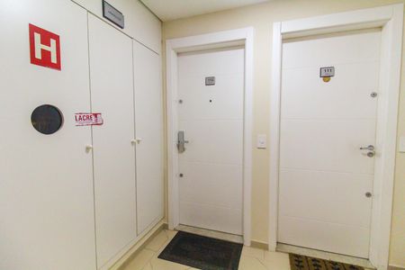 Apartamento para alugar com 57m², 3 quartos e 1 vagaHall