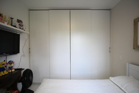 Quarto  de apartamento à venda com 1 quarto, 42m² em Vila Suzana, São Paulo