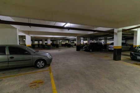 Apartamento à venda com 49m², 2 quartos e 1 vagaÁrea comum - Estacionamento